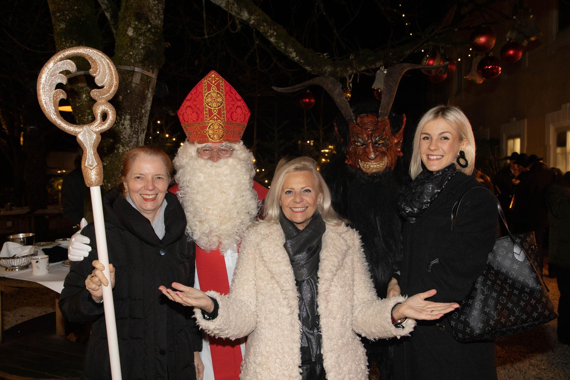 Adventzauber Aigen Charity Nikolaus und Krampus Adventzauber Aigen Charity Nikolaus und Krampus